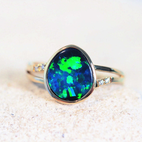 'Alaia' 14ct Gold Doublet Opal Ring