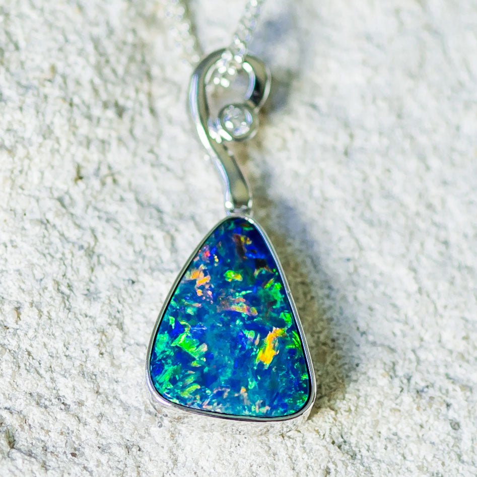 'Colour Wave' White Gold Australian Doublet Opal Necklace Pendant - Black Star Opal