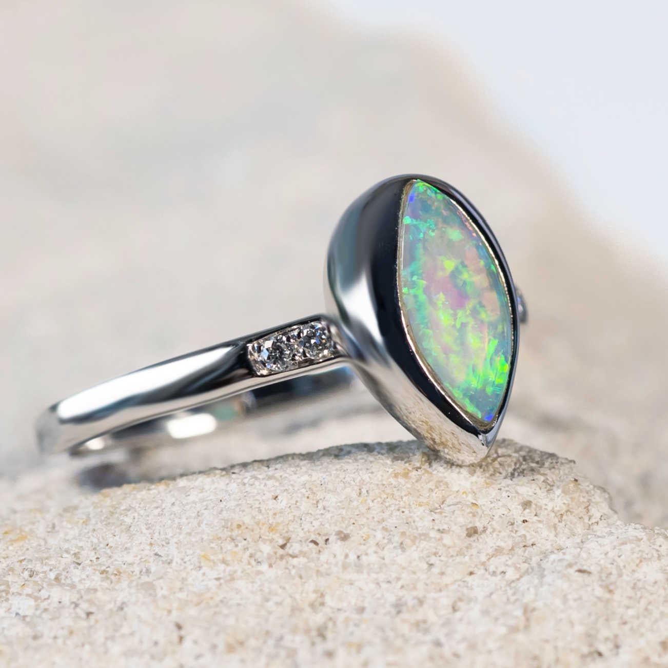 'Juliana' White Gold Australian Crystal Opal Ring - Black Star Opal