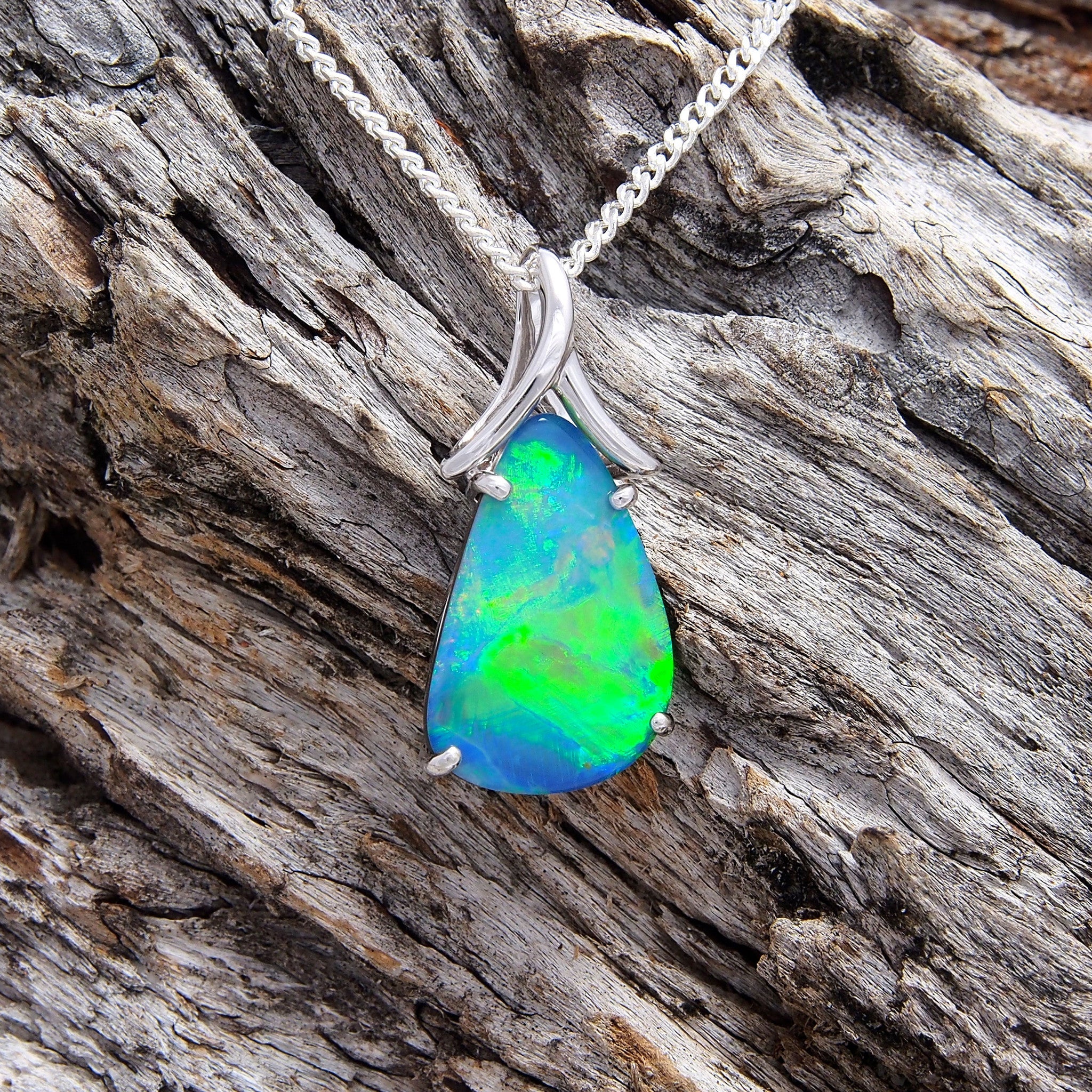 Pendants — Gold Doublet Opal Necklace - Black Star Opal