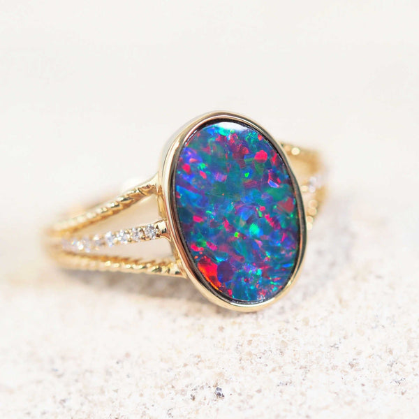 colourful australian opal gold ring
