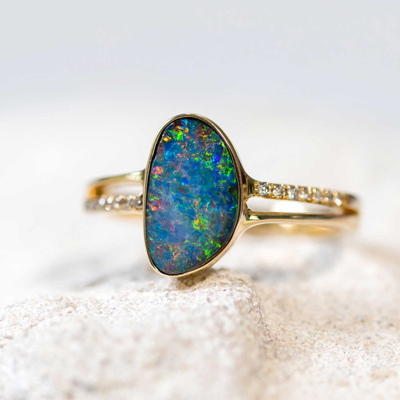 'Colour Sparkle' Gold Australian Doublet Opal Ring - Black Star Opal