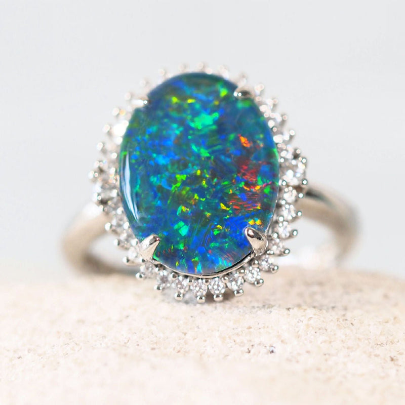 triplet opal silver ring set with 34 diamantes