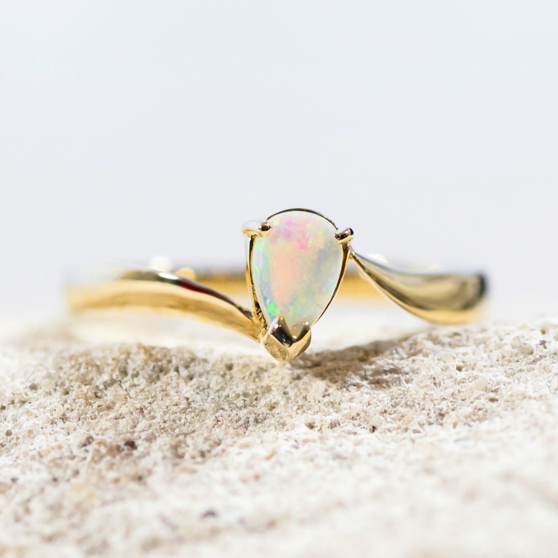 'Elise' Gold Australian Crystal Opal Ring - Black Star Opal