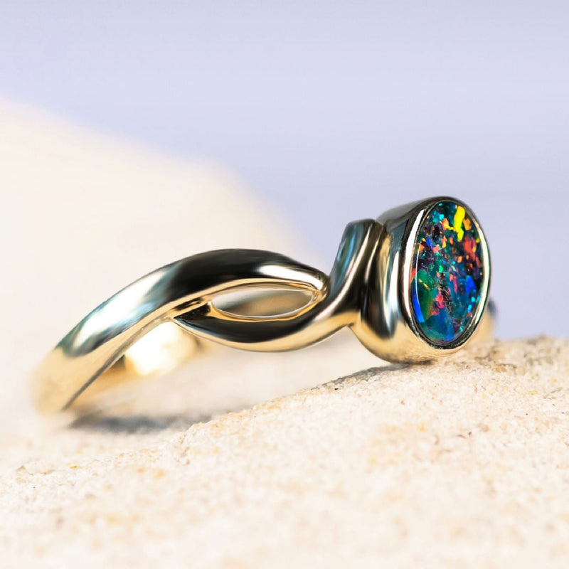 colourful Australian doublet opal gold ring 