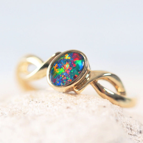 colourful doublet opal gold ring with swirl band