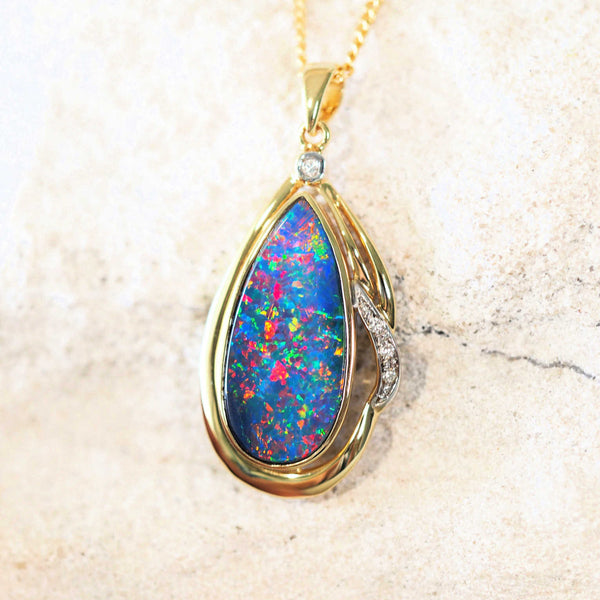 'Milena' 18ct Gold Doublet Opal Pendant