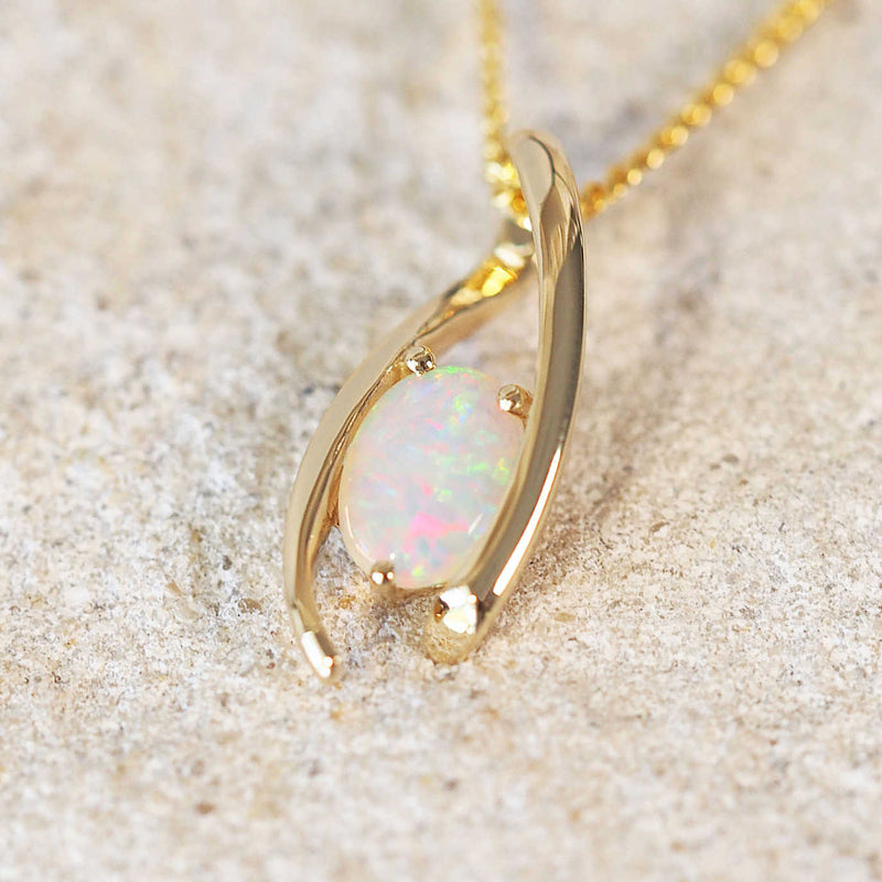 Kallati Oval-Cut Natural Opal Pendant Necklace 3/8 ct tw Diamonds 14K  Yellow Gold 18